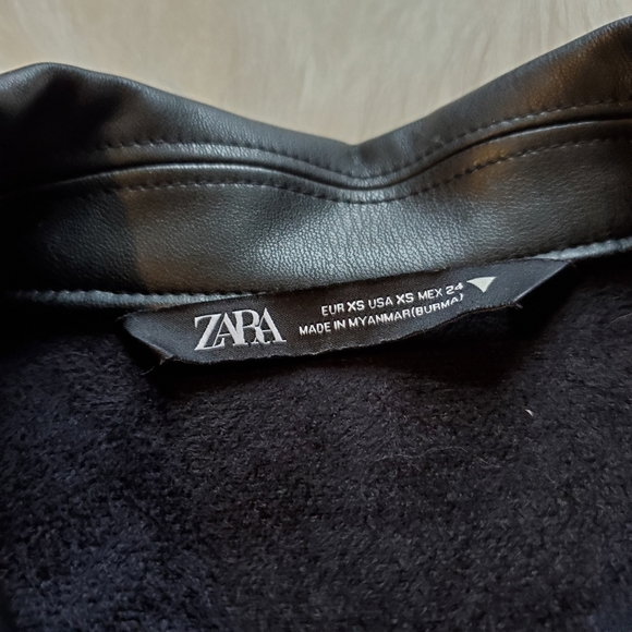 Zara - Oversized Faux Leather Shirt Jacket - Picture 6 of 9